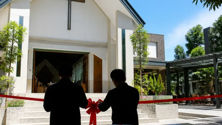 Pramono resmikan gereja di Cililitan dan minta percepat penerbitan izin rumah ibadah