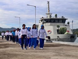 PRAJURIT LANAL MAMUJU LAKSANAKAN OLAHRAGA BERSAMA
