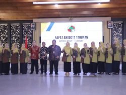 Ning Sasha Ajak Tingkatkan Omzet Kopwan Delta Sari dengan Inovasi dan Menggandeng Pelaku UMKM Sidoarjo