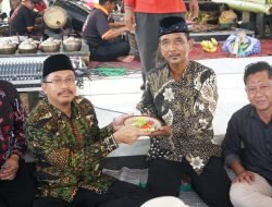 Acara Ruwah Desa Momen Warga Bisa Wadul Langsung ke Bupati Gus Muhdlor