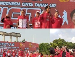 5.000 Kader PDIP Senam Sicita di Tugu Pahlawan