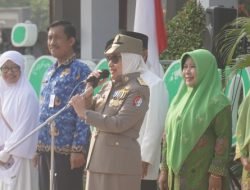Sambut Ramadhan, Bupati Anna Berangkatkan Pawai Ta’aruf PAUD Muslimat NU Bojonegoro