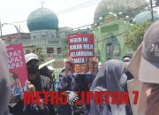 Aliansi Mahasiswa Jawa Timur Serukan Aksi Indonesia Darurat Demokrasi!