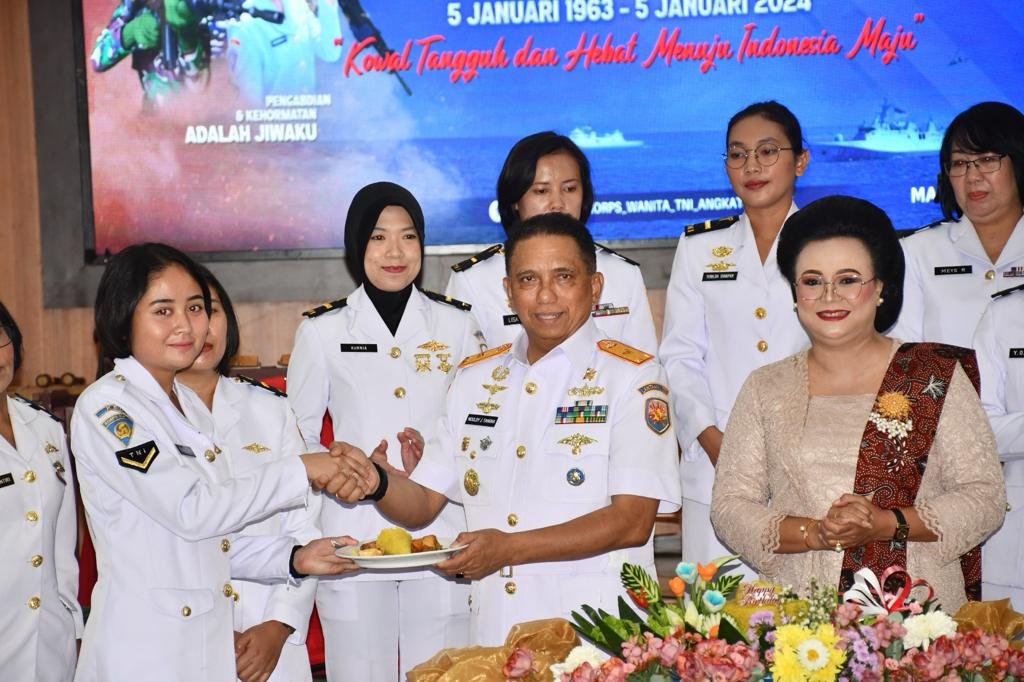 Danlantamal Viii Hadiri Syukuran Hut Ke – 61 Korps Wanita Angkatan Laut