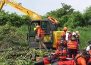 Banjir Di Kecamatan Waru dan Taman Kembali Terulang, Tim Gabungan Pemrov Jatim Dan Pemkab Sidoarjo Bersihkan Sungai Buntung