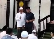 Camat Sawahan Bukber dan Ceramah Sholat Teraweh di Masjid Tanbihul Ghafilin