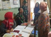 Satgas TMMD ke 120 Kodim 0816/Sidoarjo Membawa Sentuhan Kemanusiaan Melalui Posyandu Lansia di Desa Penambangan