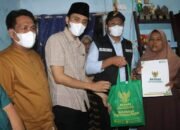 Plt. Bupati Subandi Beri Bantuan Warga Sidokerto Penderita Tumor Otak