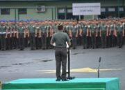 Kapoksahli Pangdam XIV/Hasanuddin Brigjen TNI Tri Saktiyono Pimpin Upacara 17-an, Tekankan Profesionalisme Prajurit