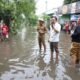 Wali Kota Eri Seharian Pantau Penanganan Banjir dari Gayungsari, Tenggilis hingga Rungkut