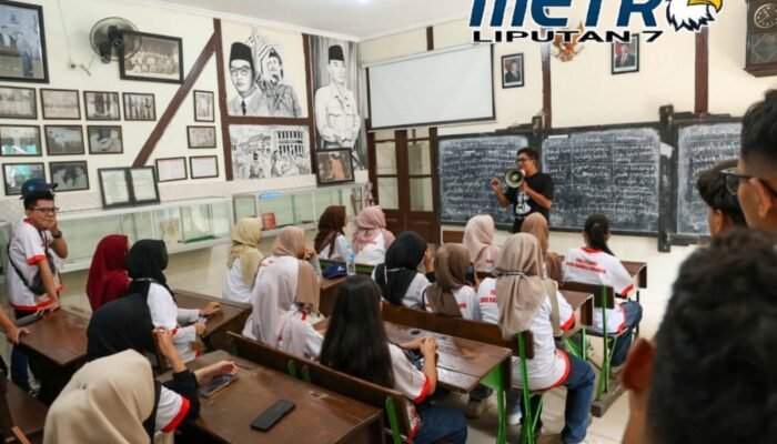 Belajar dari Soekarno, Pemuda Jawa Timur Telusuri Jejak Sang Proklamator Lewat Tur Literasi